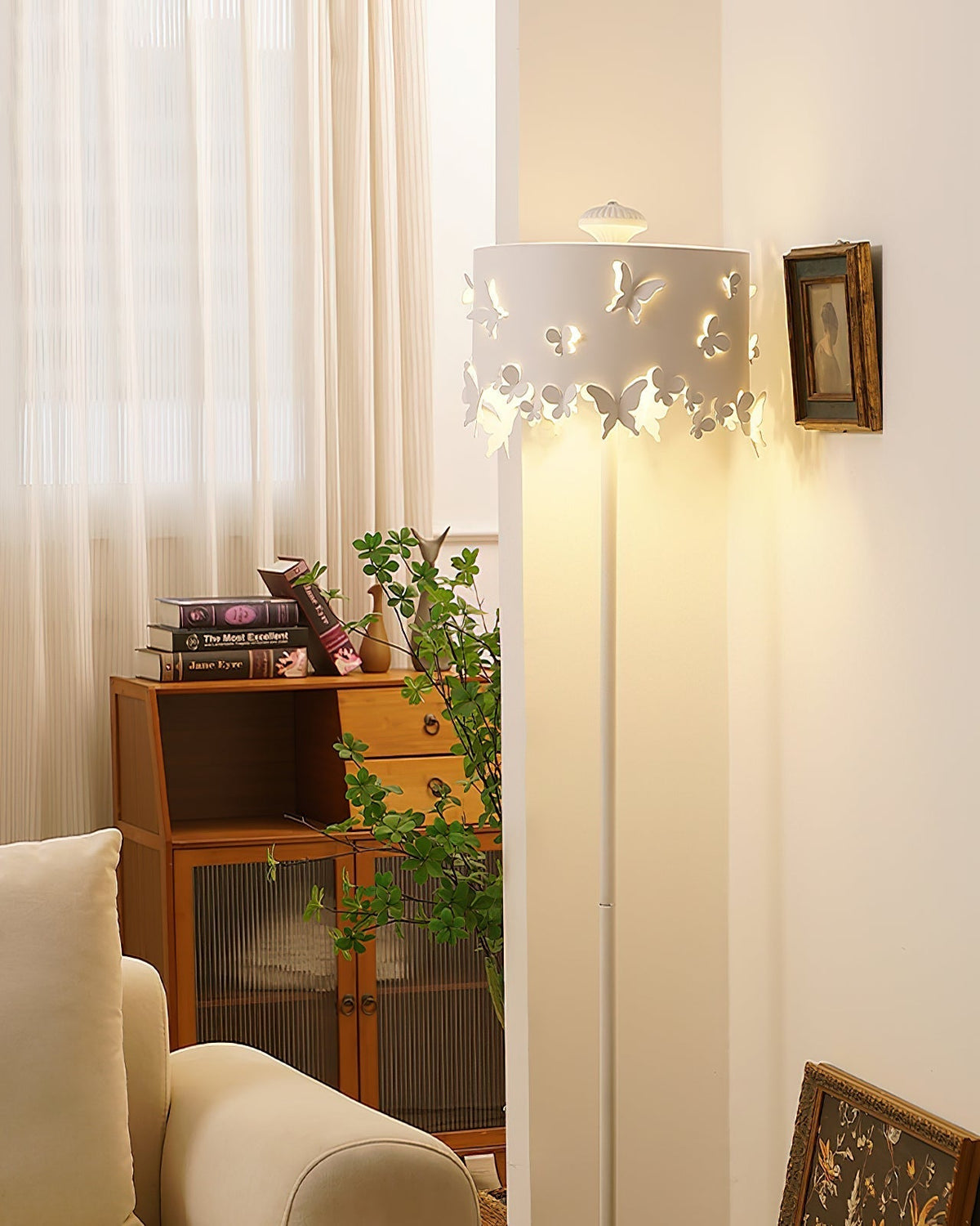 Soreelia Floor Lamp