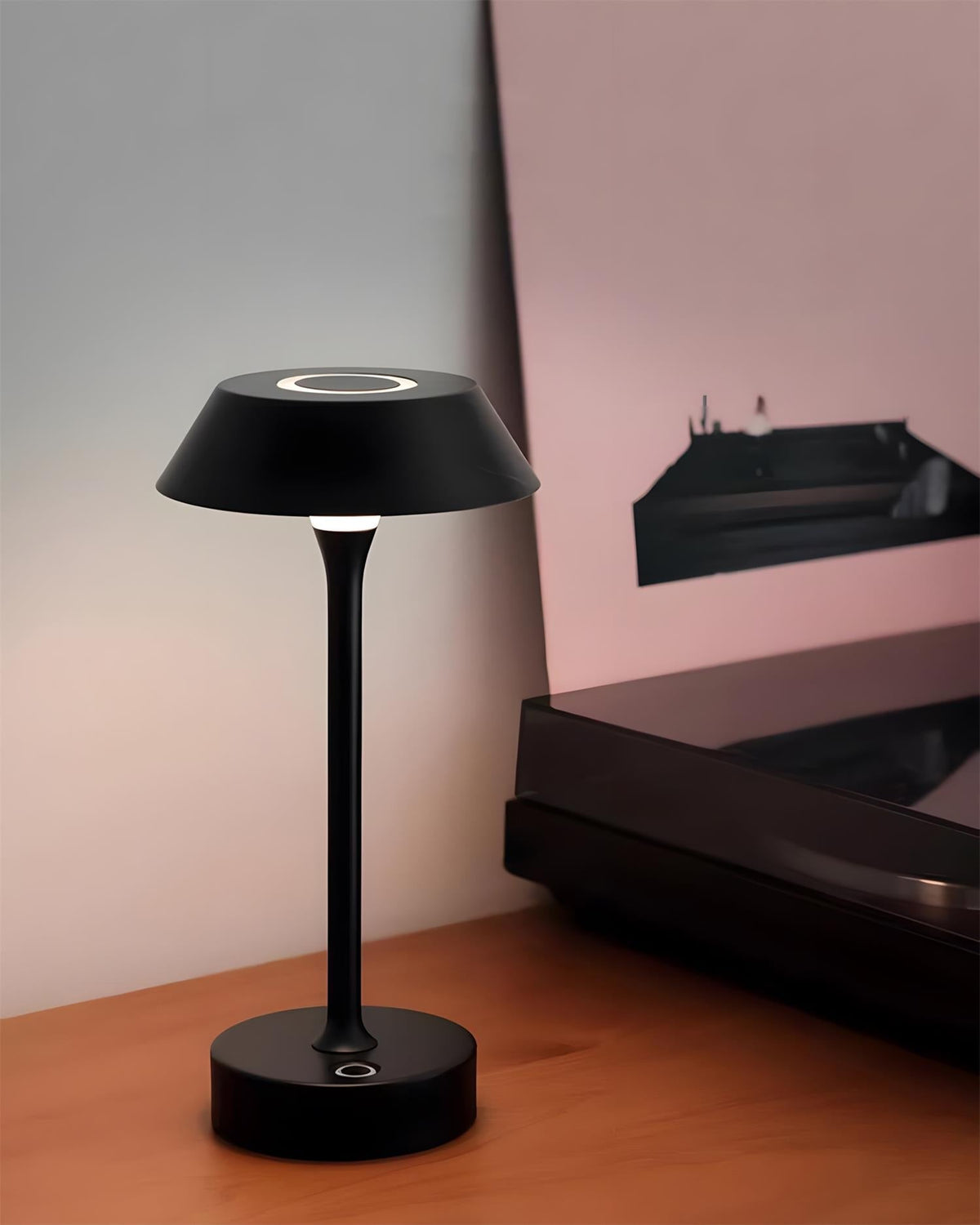 Elaelia Table Lamp