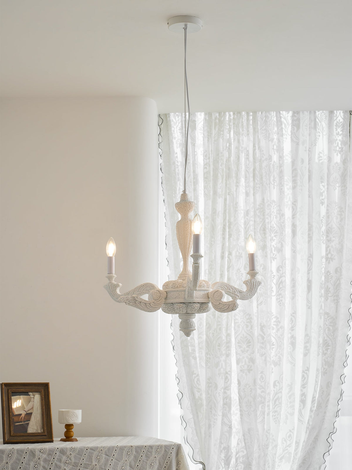 Blanche Chandelier