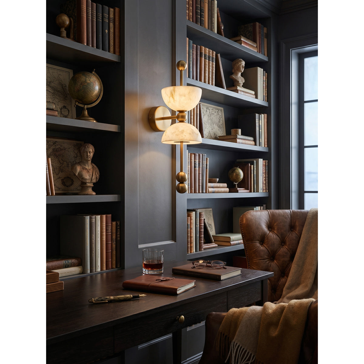 Caluaine Wall Lamp