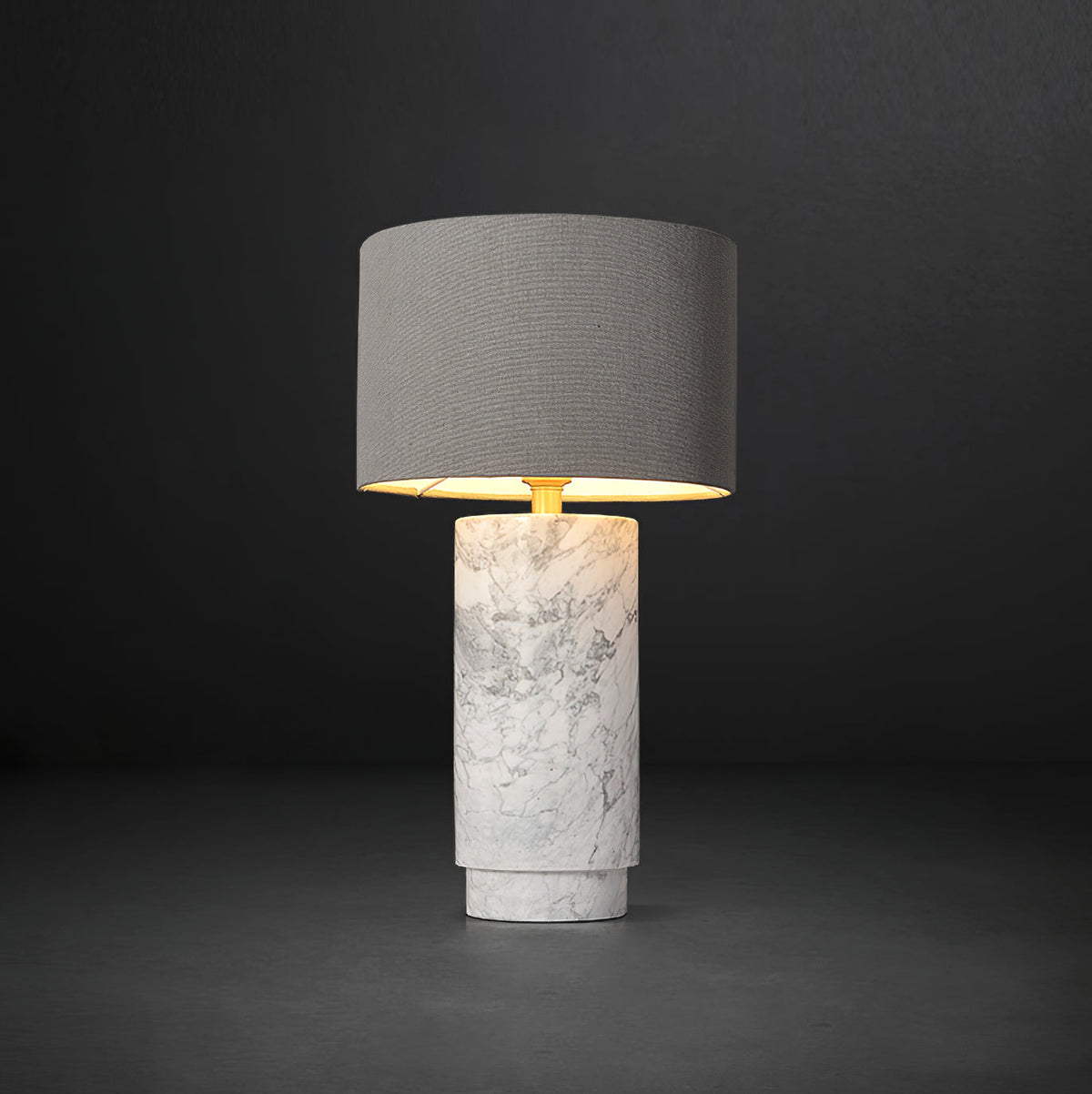 Viraelella Table Lamp
