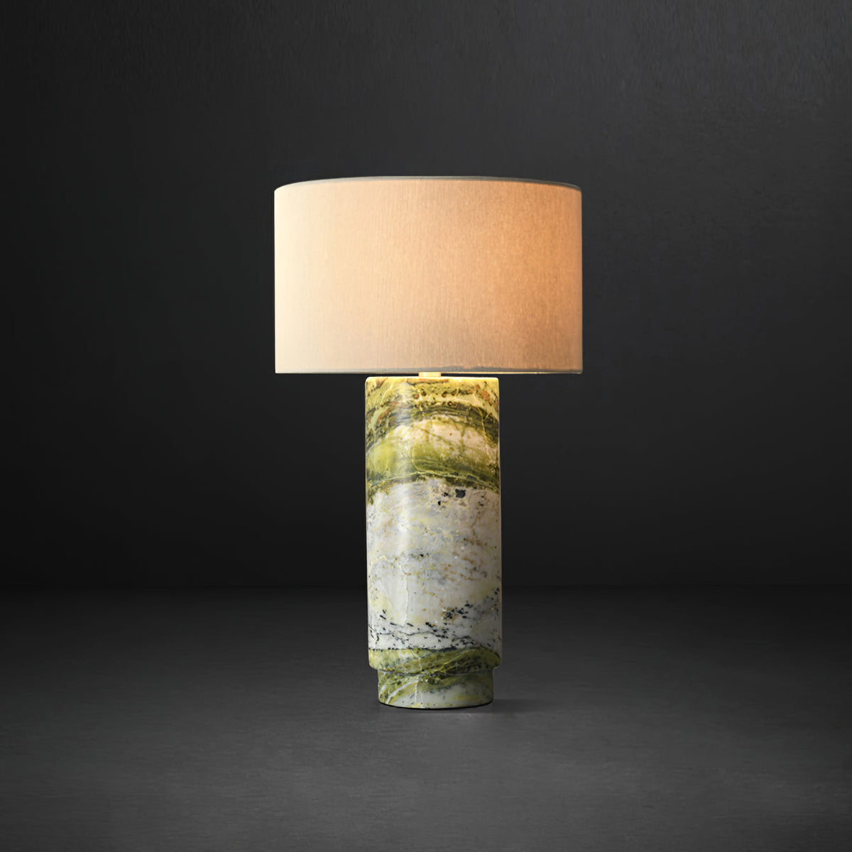 Viraelella Table Lamp