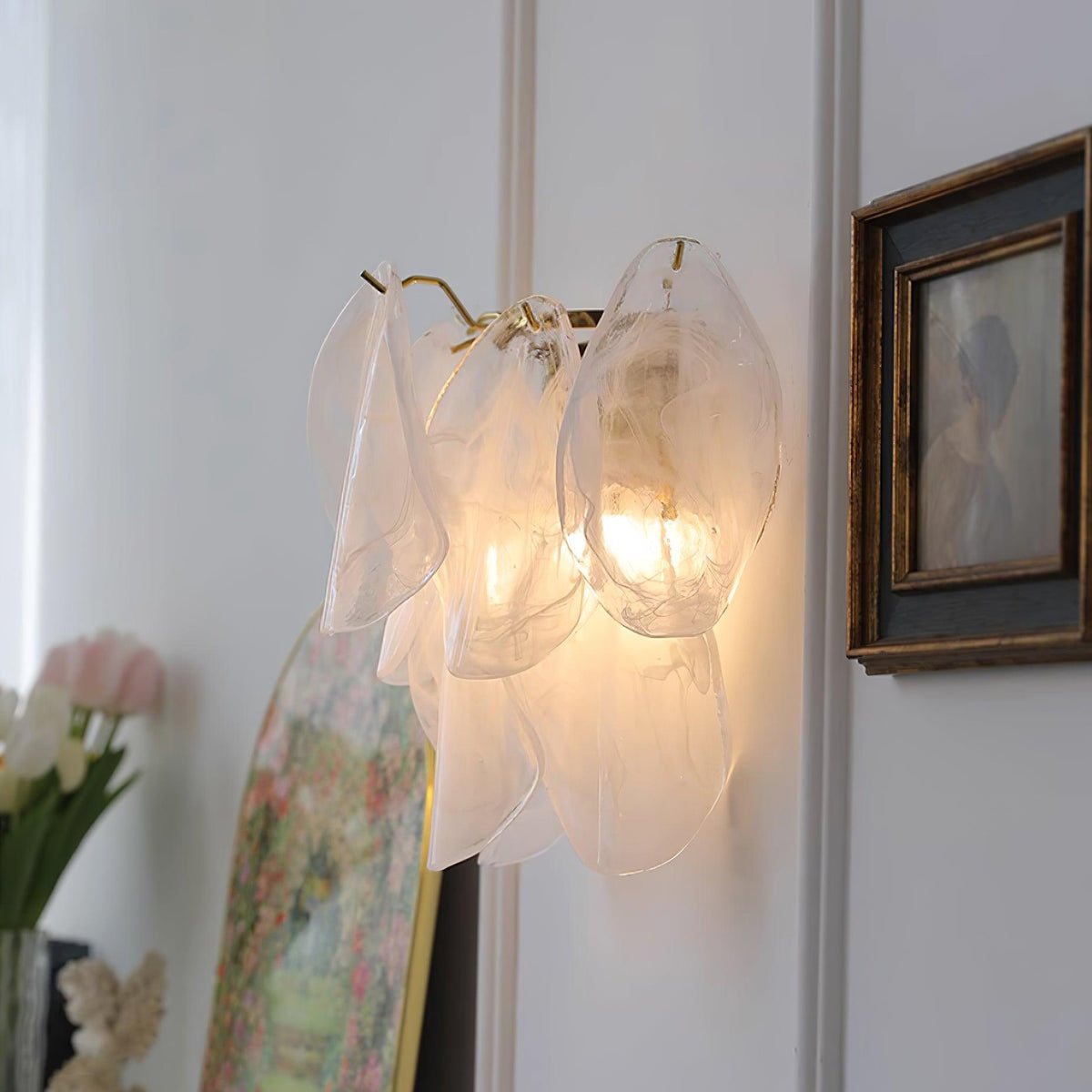 Elaerise Wall Lamp