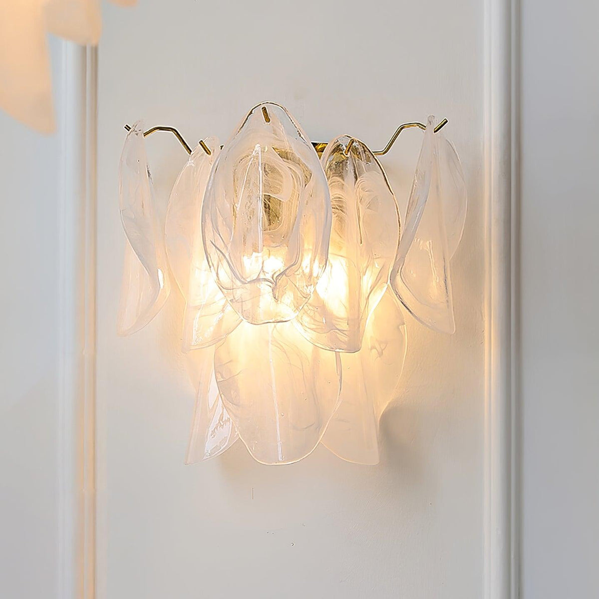 Elaerise Wall Lamp