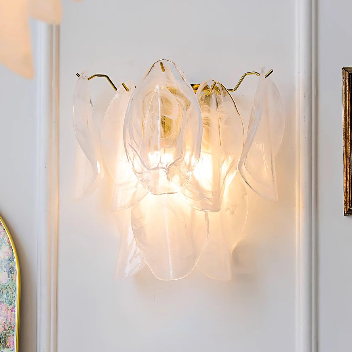 Elaerise Wall Lamp