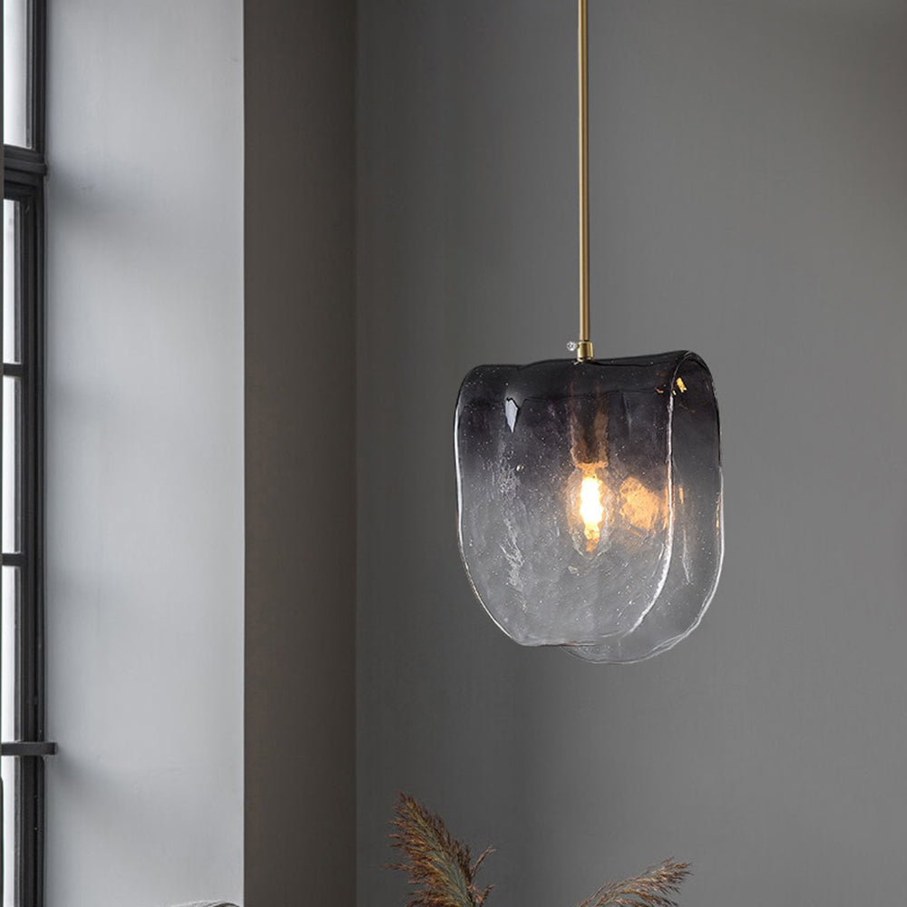 Pilasut Gradient Pendant Light