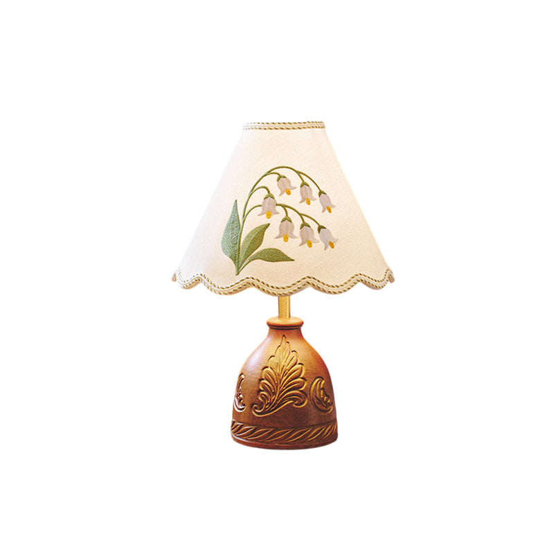 Seleelia Table Lamp
