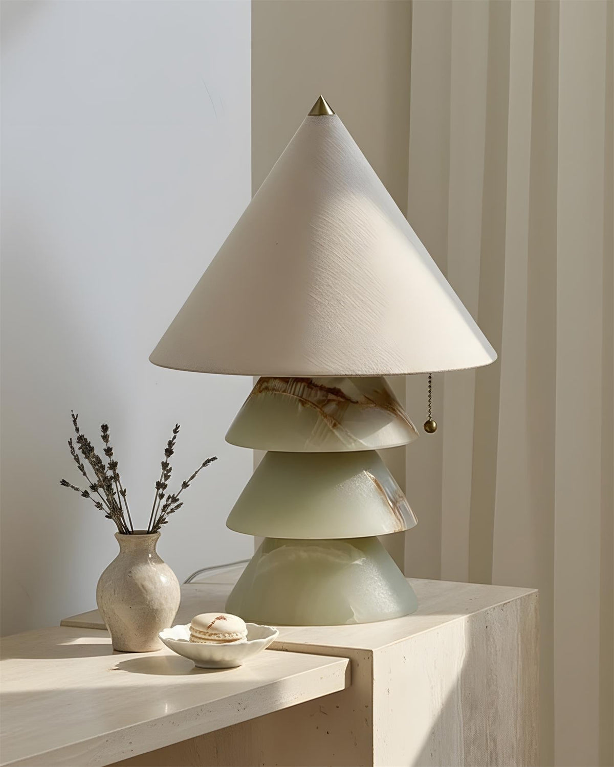 Selelise Table Lamp