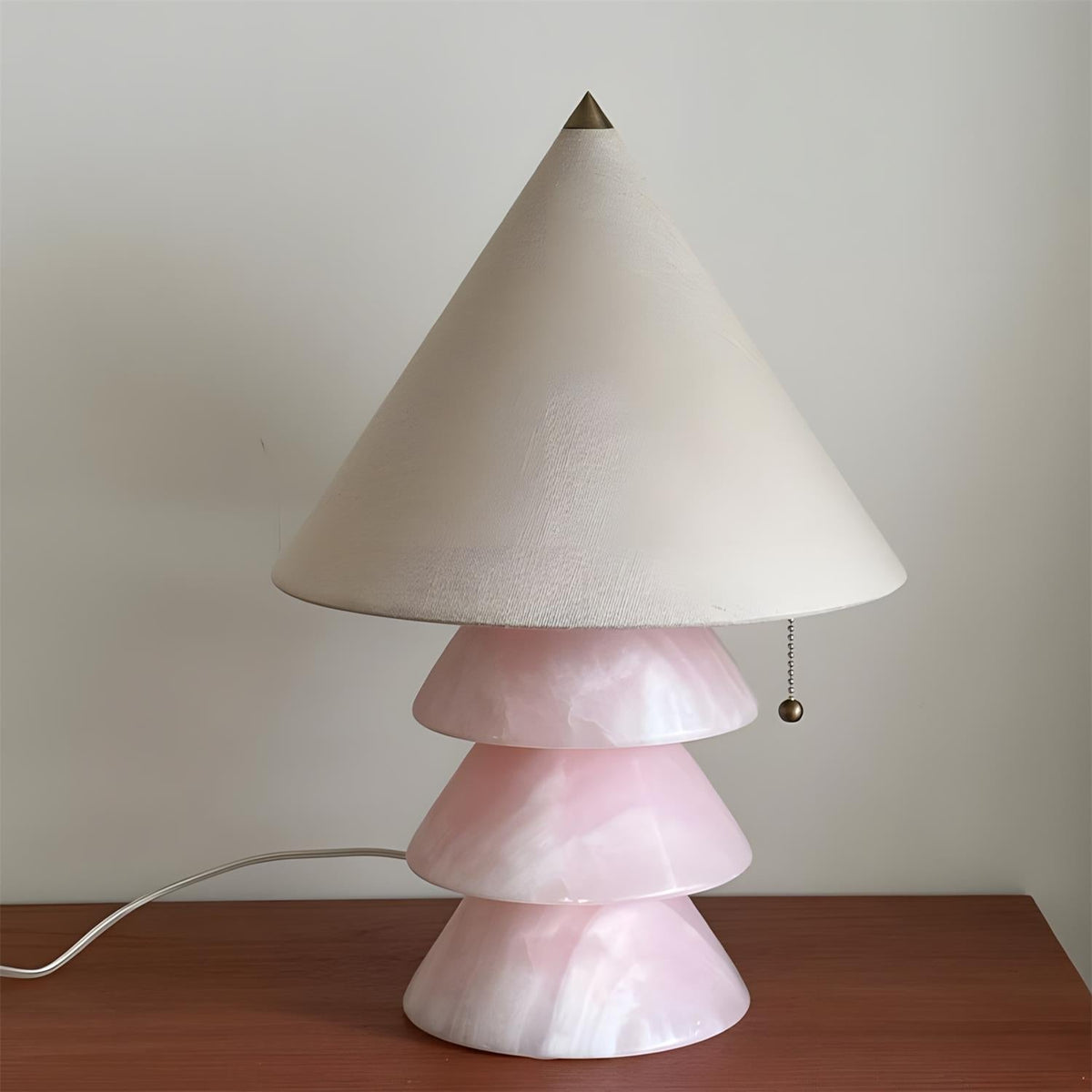 Selelise Table Lamp