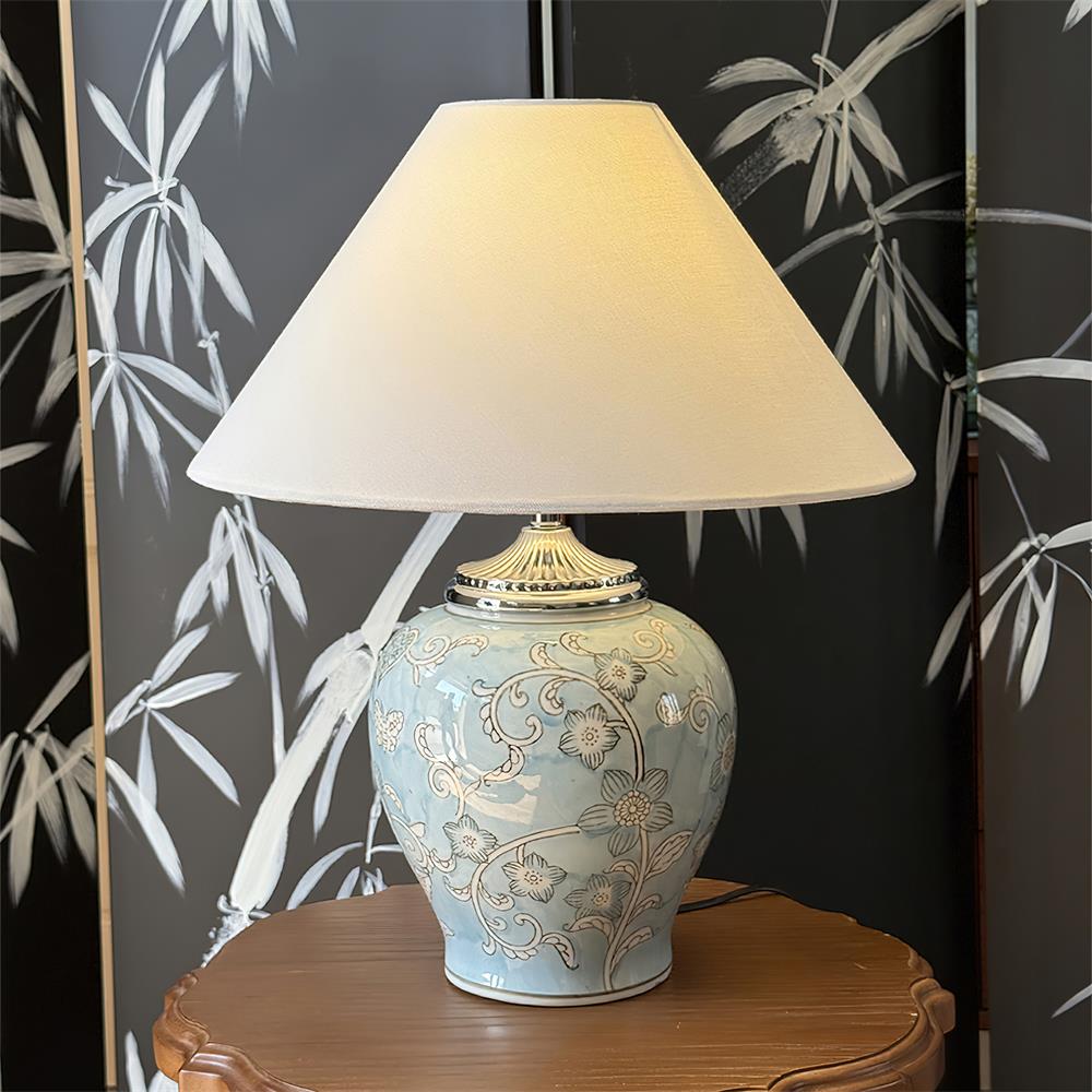 Viraarira Table Lamp