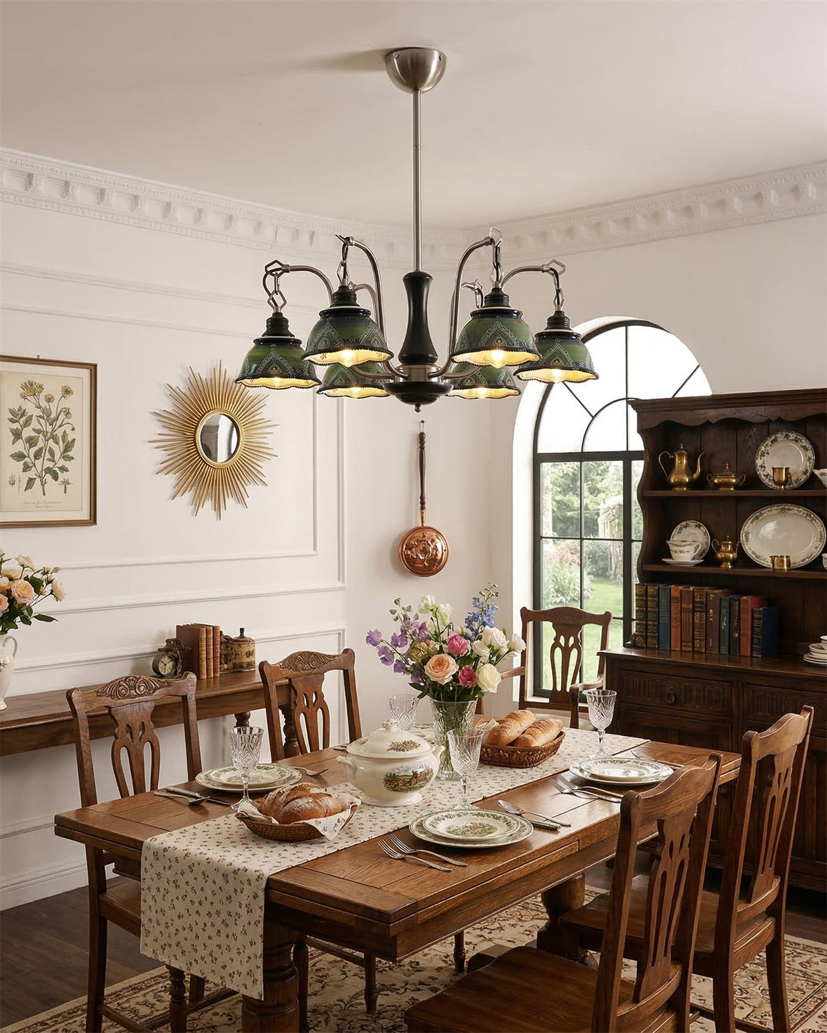 Cirivora Chandelier