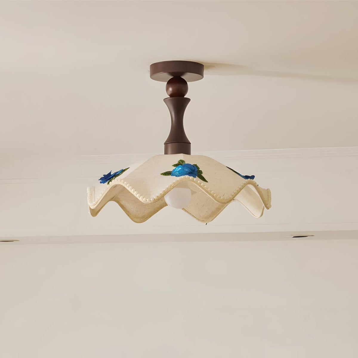 Cirirel Wavy Ceiling Lamp