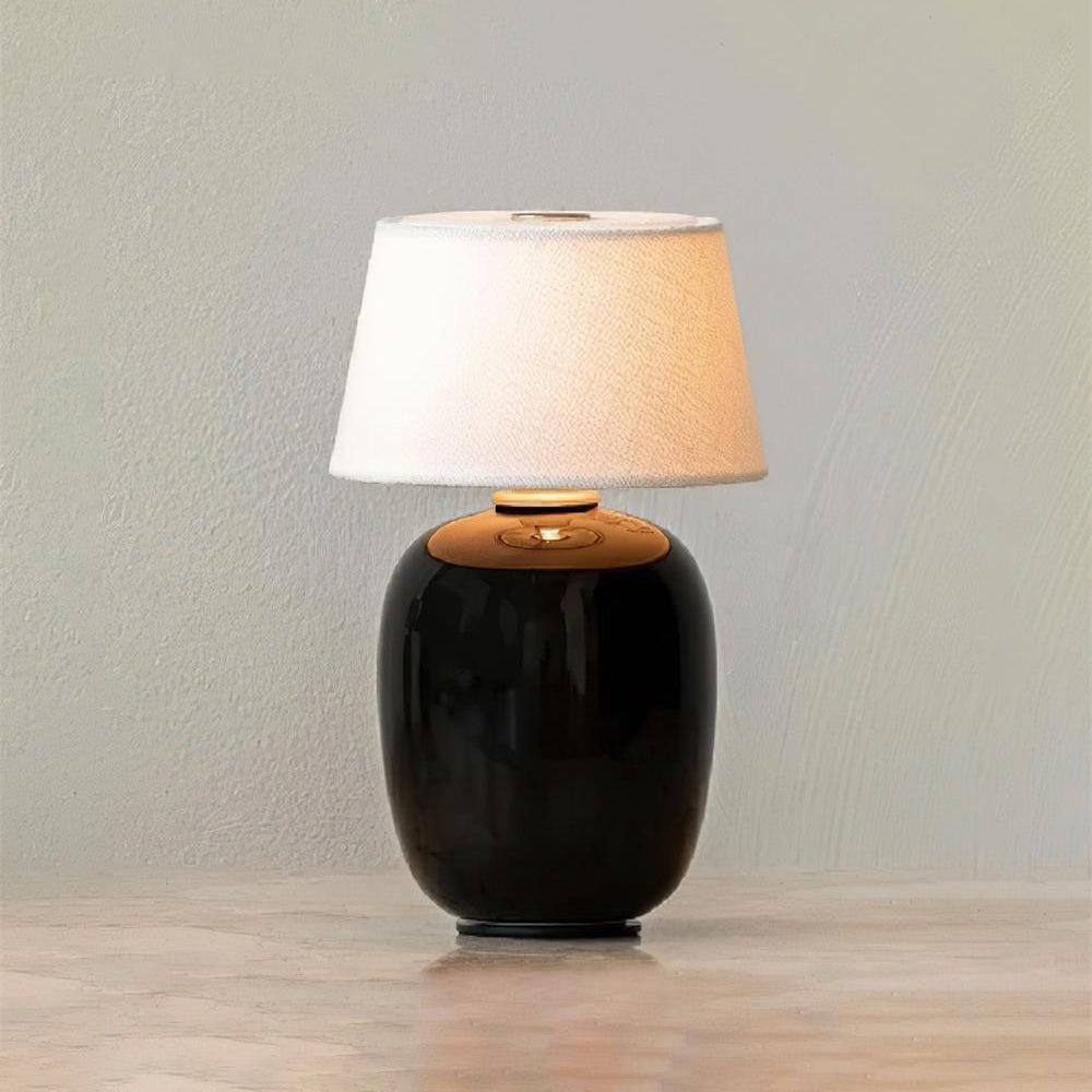 Viraiselia Table Lamp