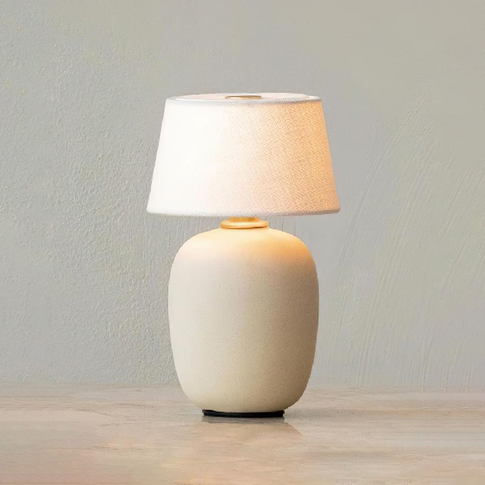 Viraiselia Table Lamp