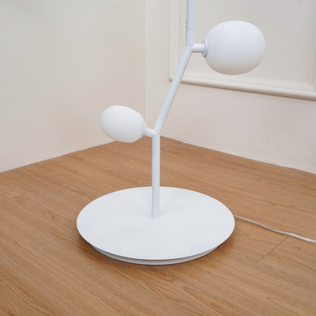 Lumorielle Floor Lamp
