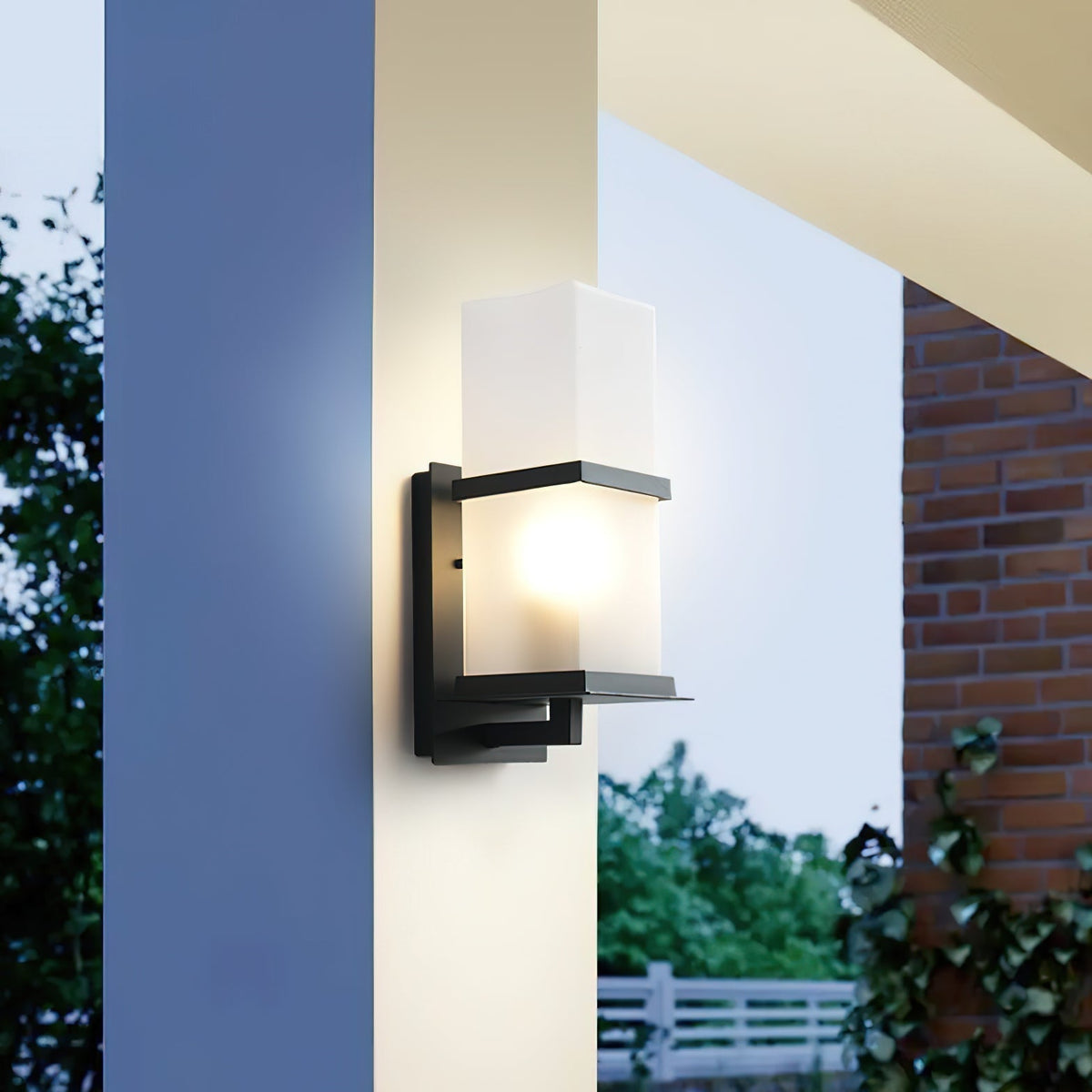 Velueria Outdoor Glass Wall Light