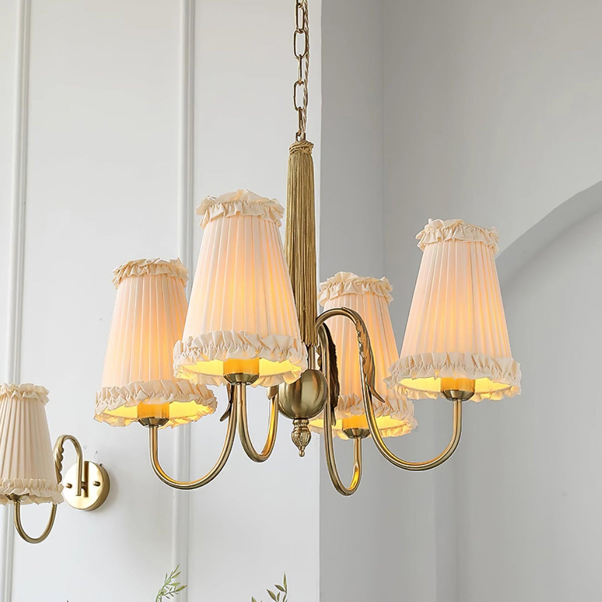 Faylin Chandelier