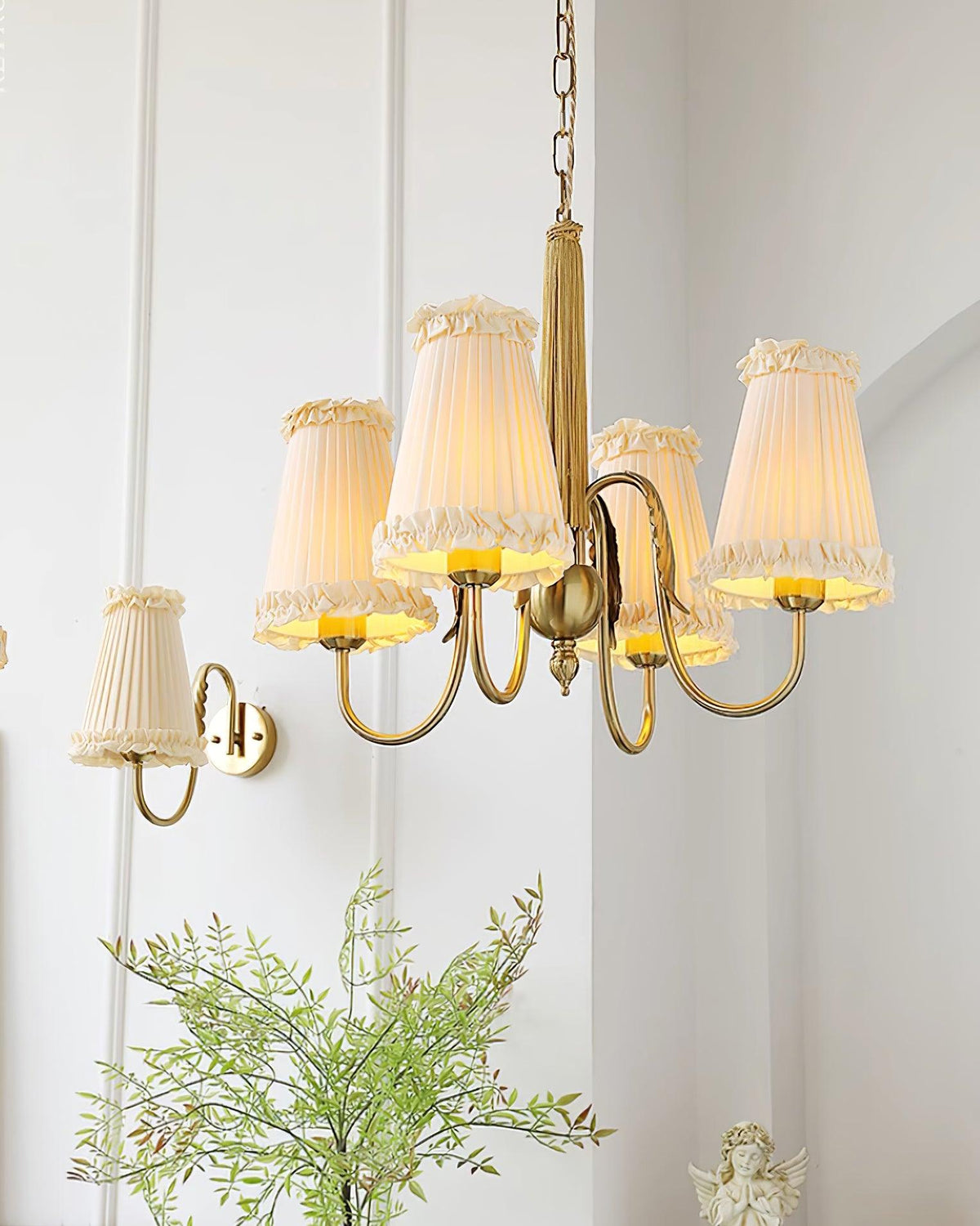 Faylin Chandelier