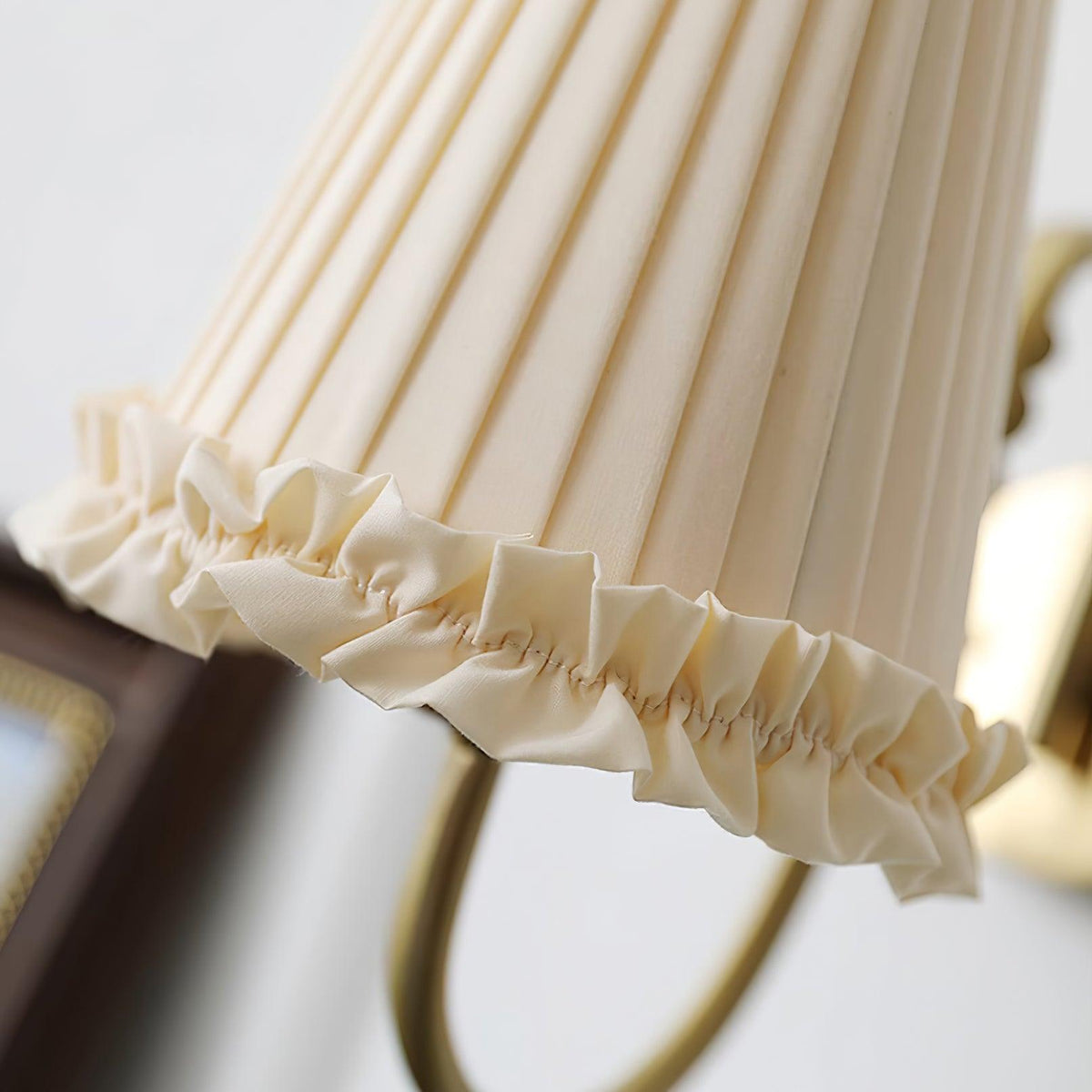 Mcveigh Refined Vintage Gold Finish Wall Lamp