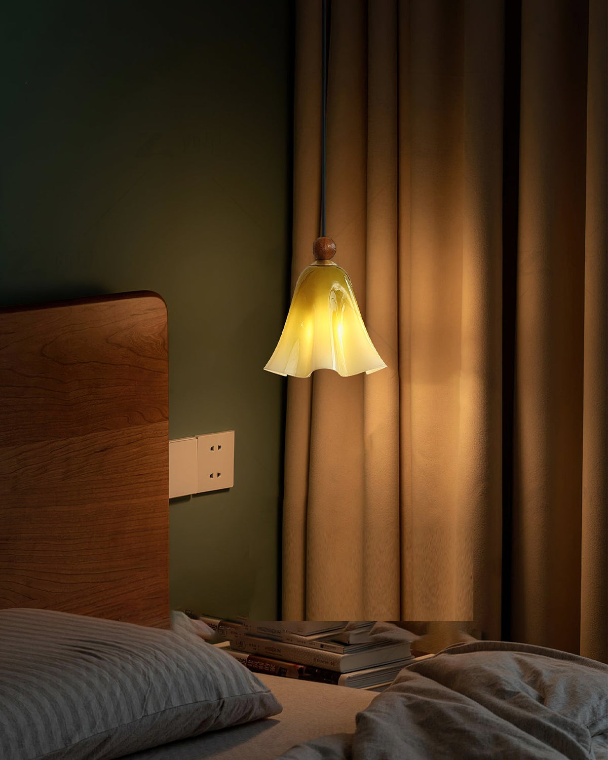 Meblo Pendant Light
