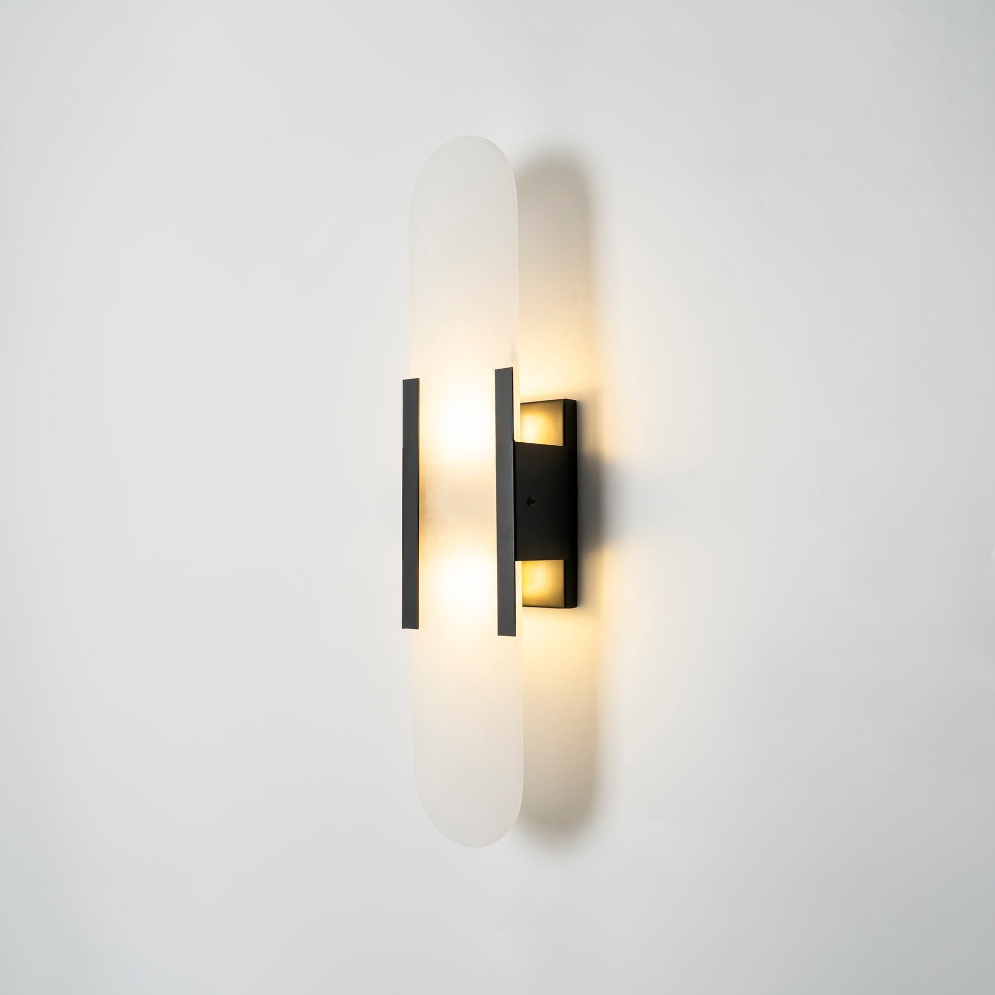 Corenil Wall Lamp Luxury Alabaster-Neutral Decor