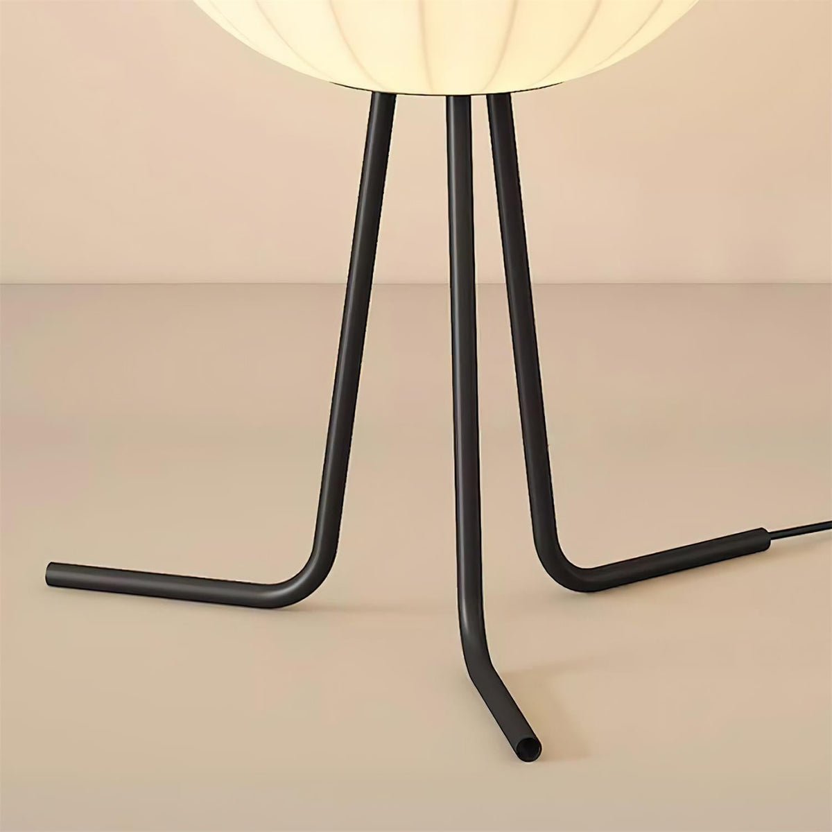 Soroella Table Lamp