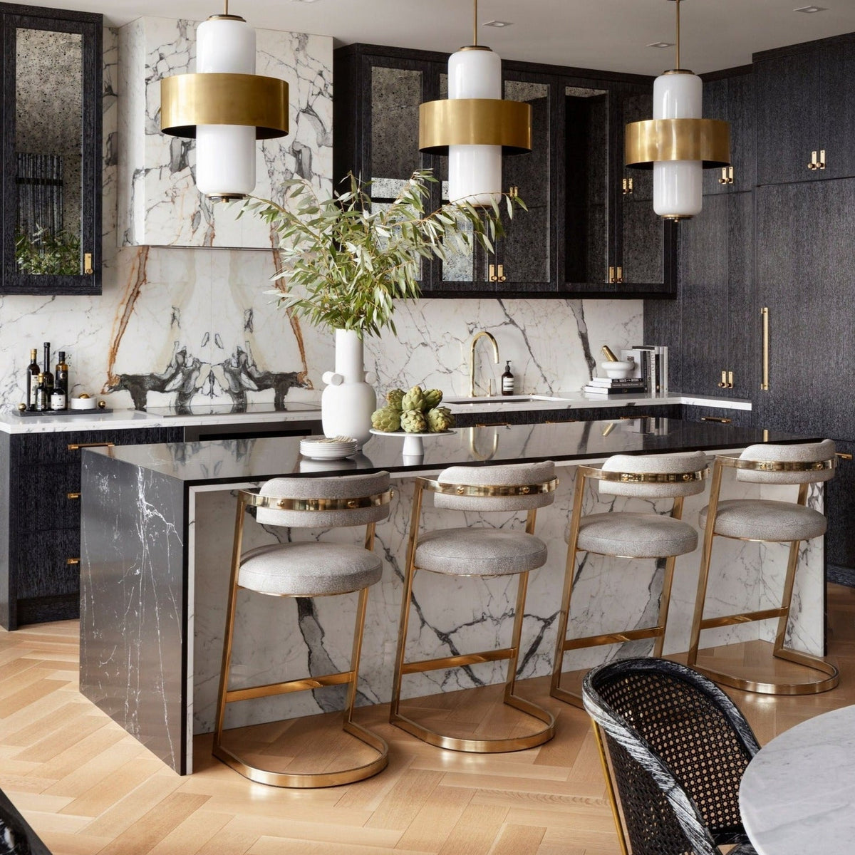 Celalaine Glass Pendant Lamp