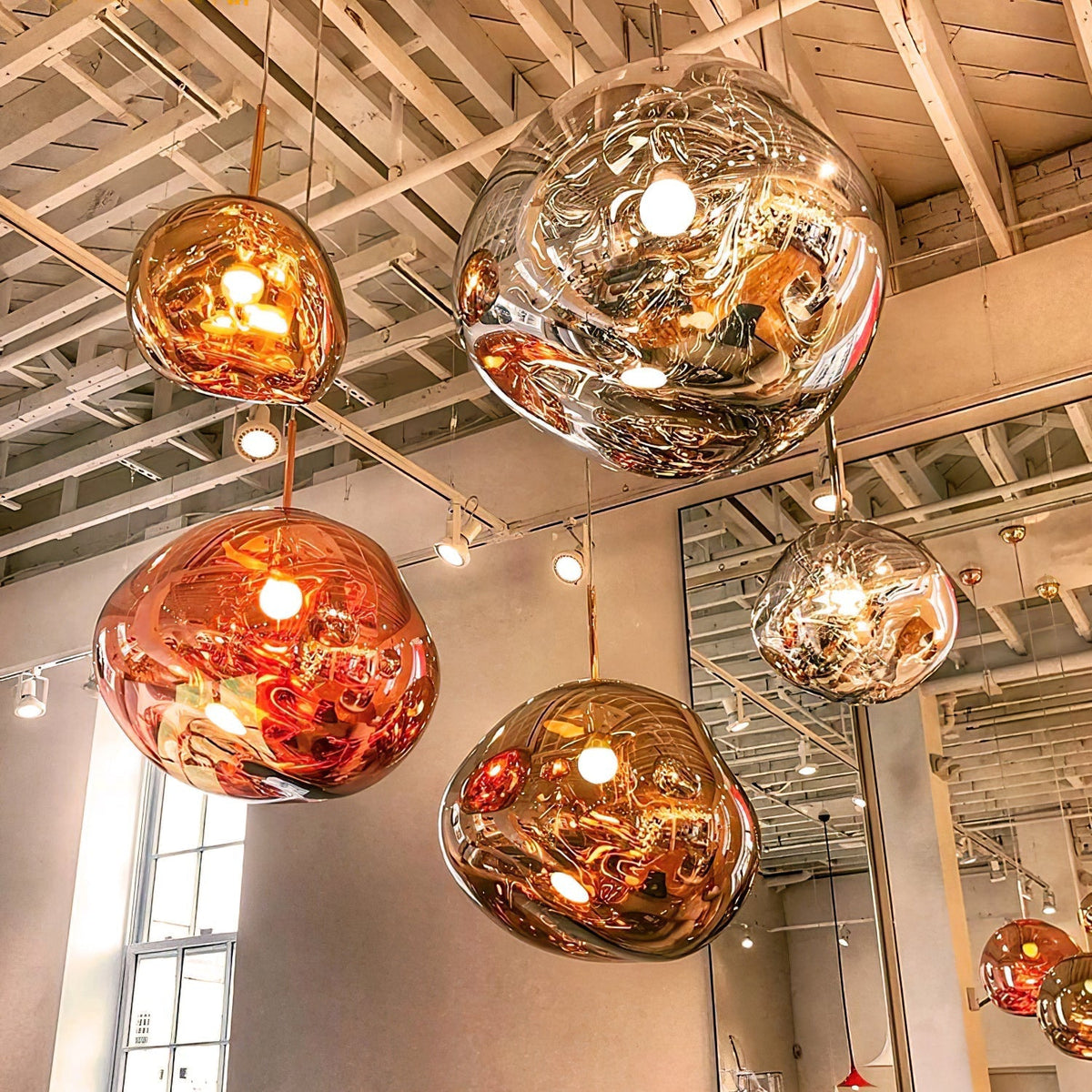 Aveneneria Spheres Pendant Lamp