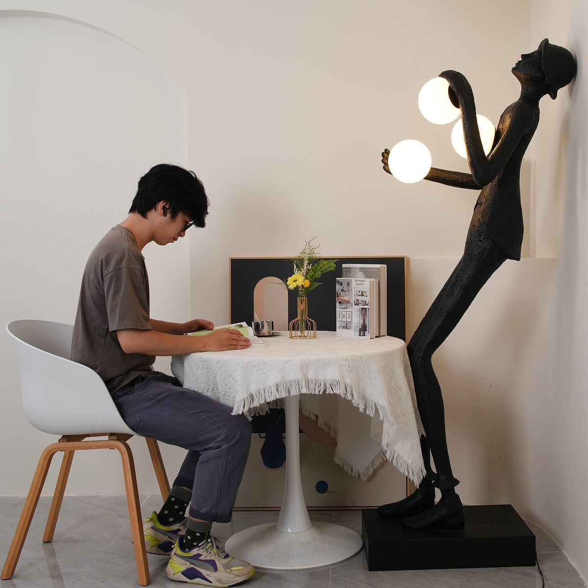 Rivisora Floor Lamp