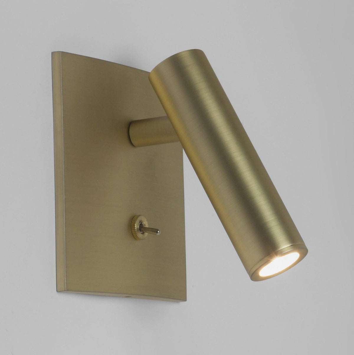 Teriiira Micro Square Switched Sconce Spotlight