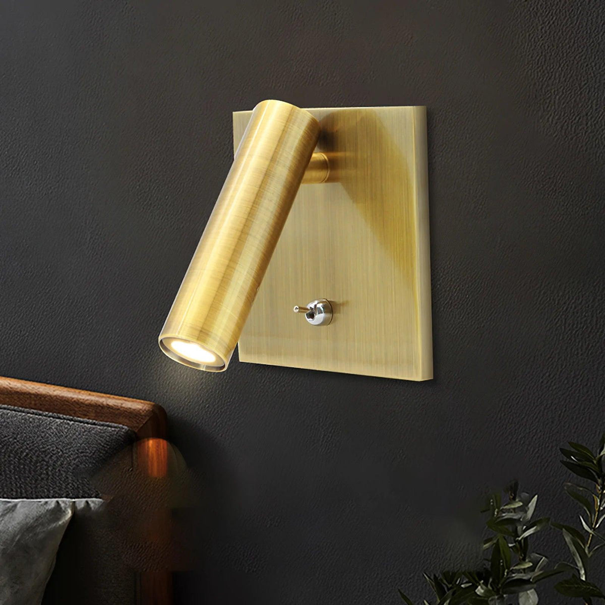 Teriiira Micro Square Switched Sconce Spotlight