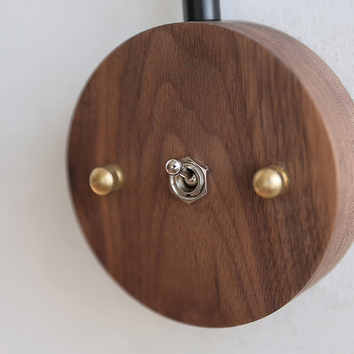 Selaora Wall Lamp