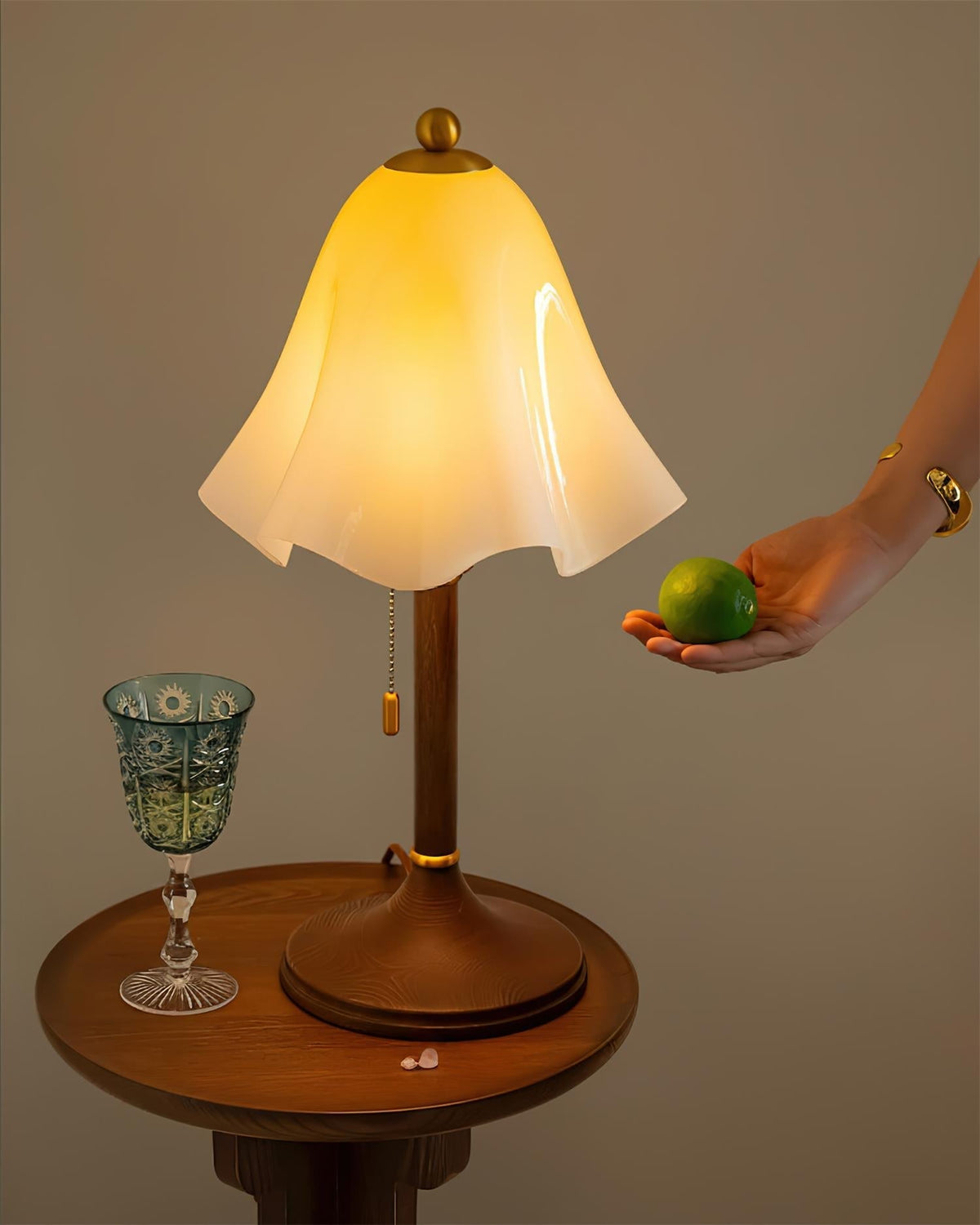 Veleleria Table Lamp