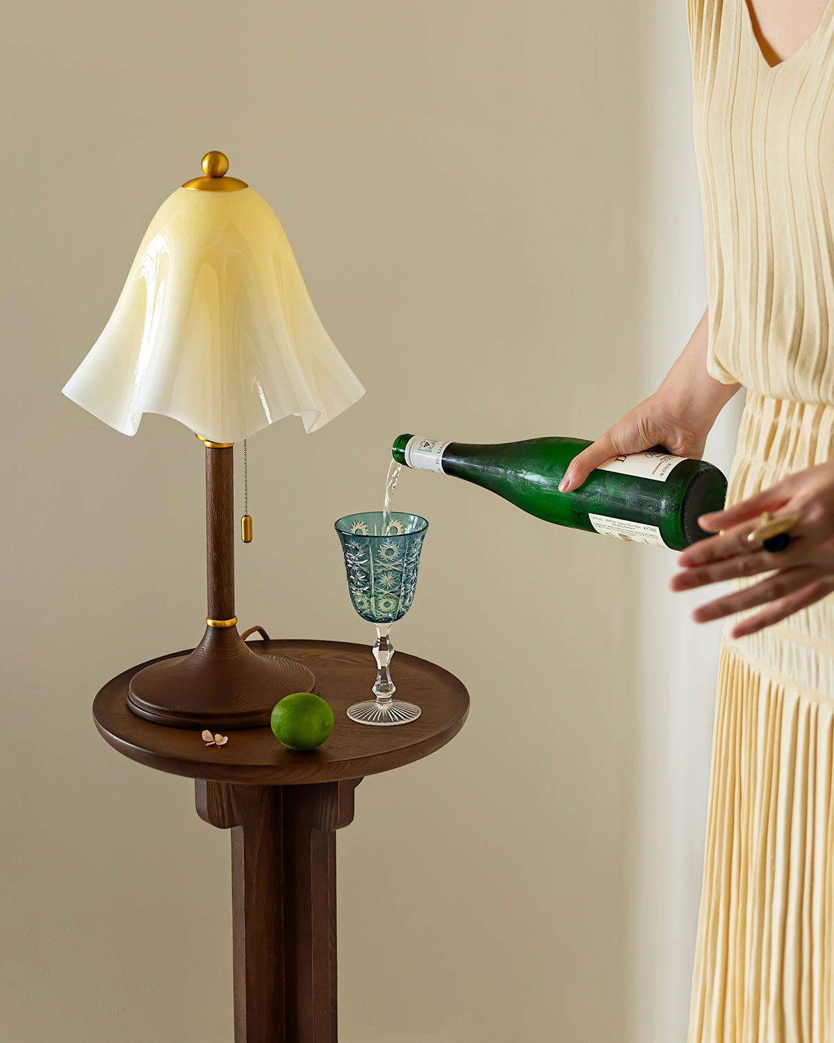 Veleleria Table Lamp