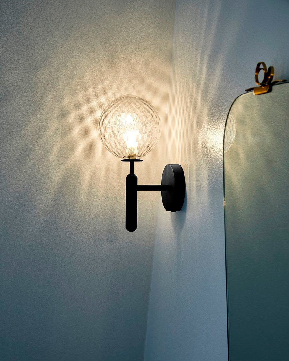 Ilirila Modern Minimalist Brass Glass Wall Light