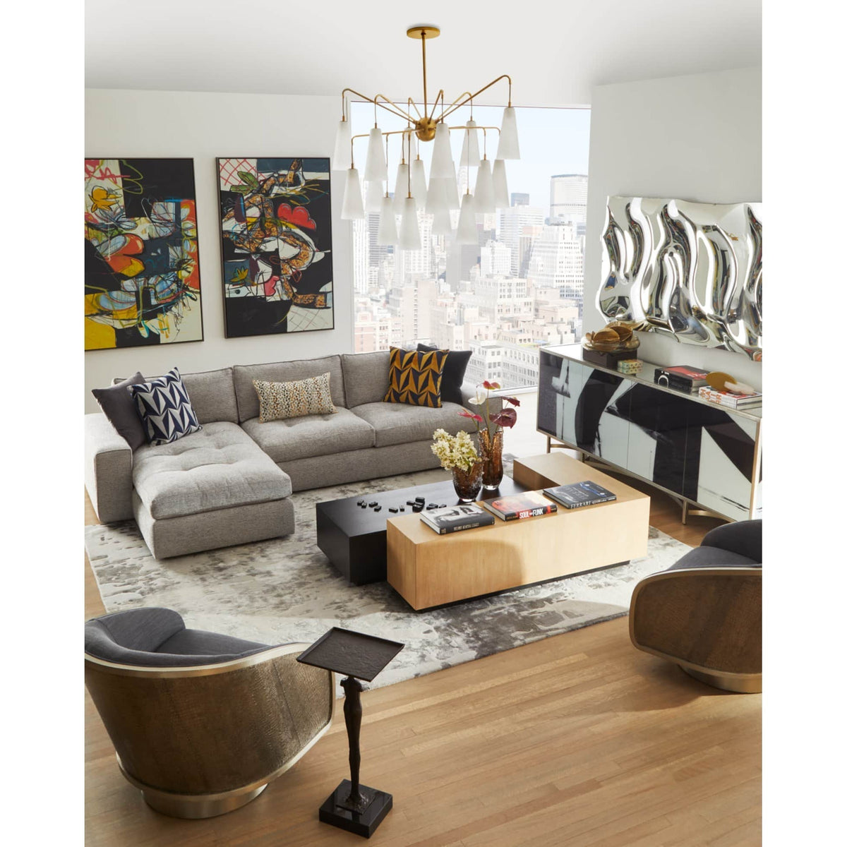 Eiruelle Postmodern Luxury Glass Chandelier