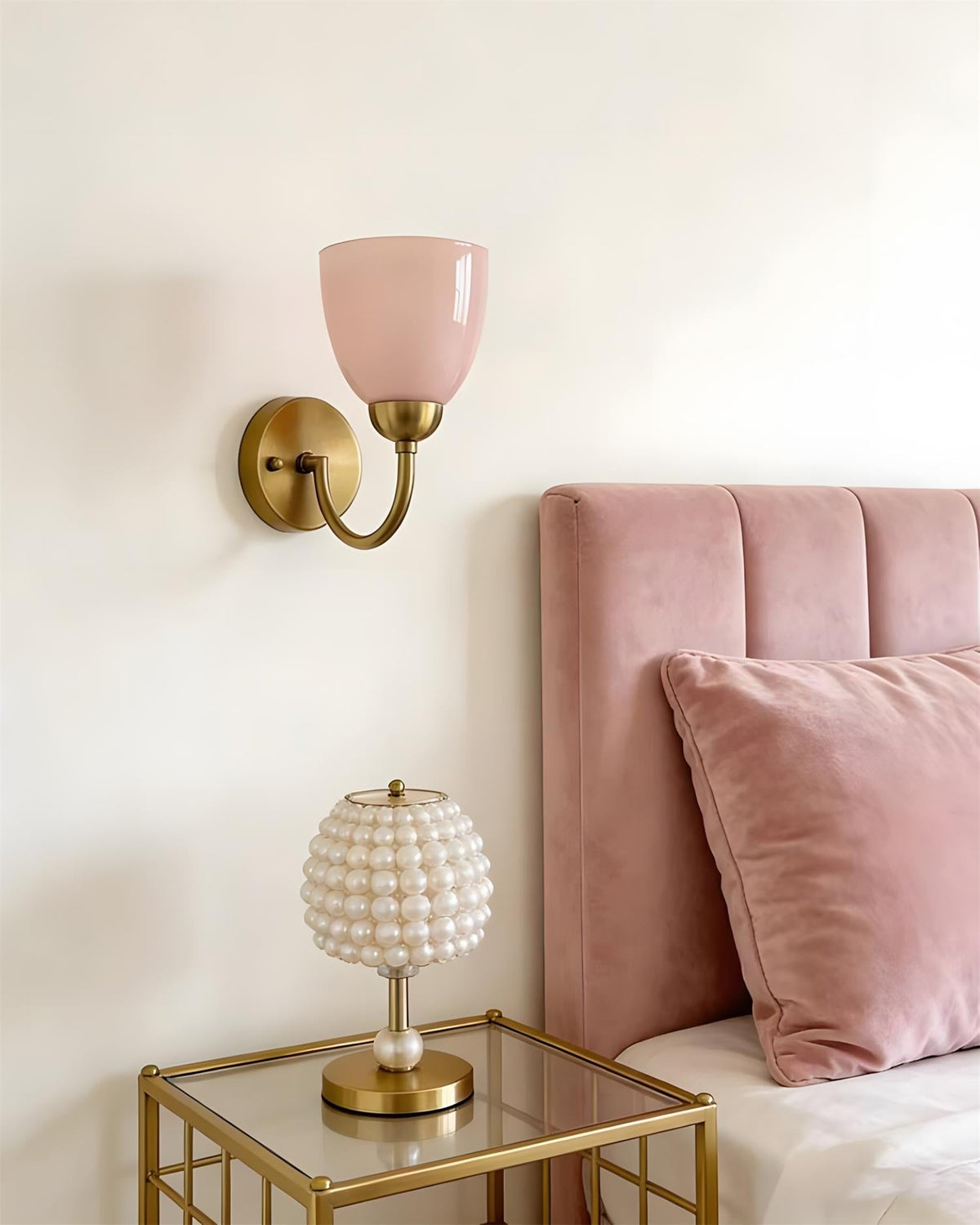 Teriarette Wall Lamp