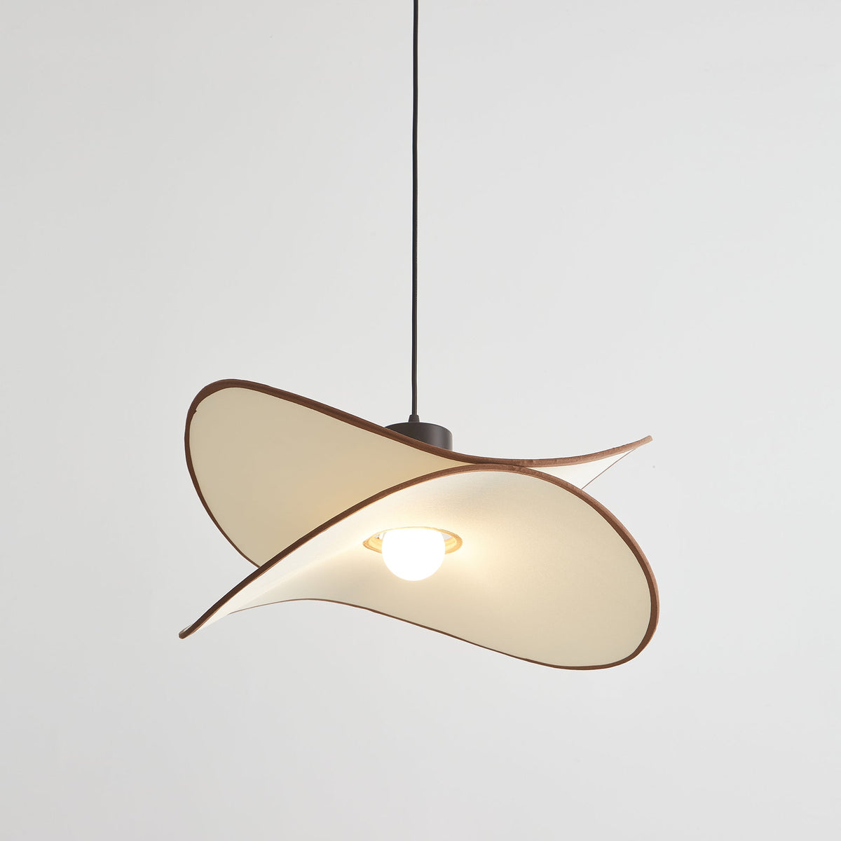 Sereraya Creativity Art Fabric Pendant Lamp