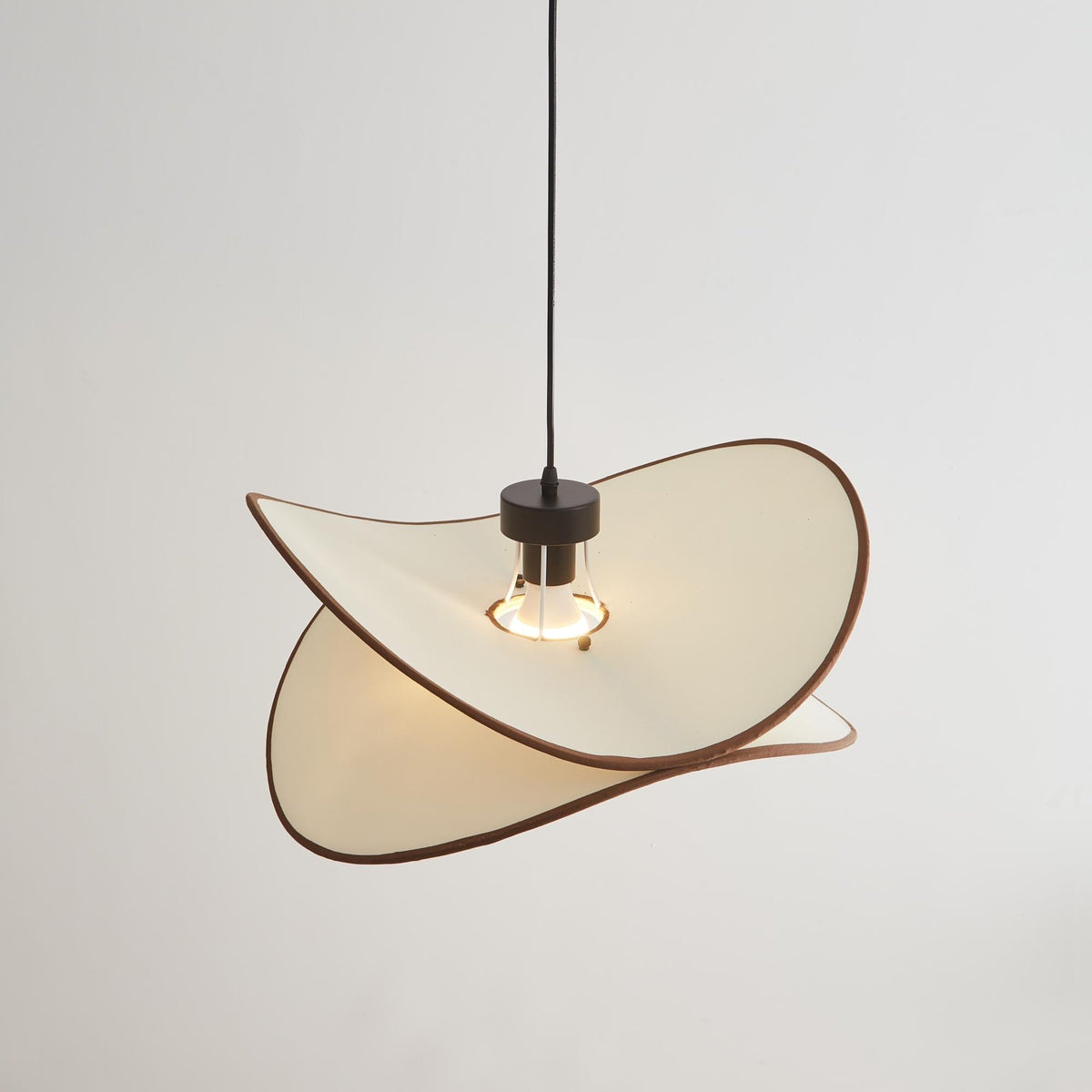 Sereraya Creativity Art Fabric Pendant Lamp