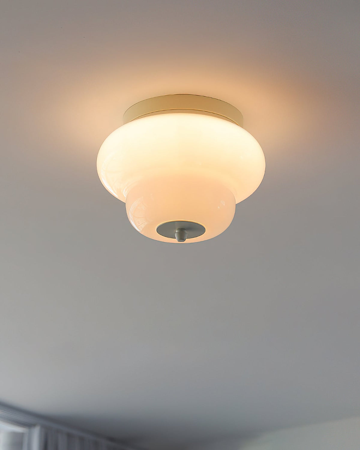 Pearl Ceiling Mount