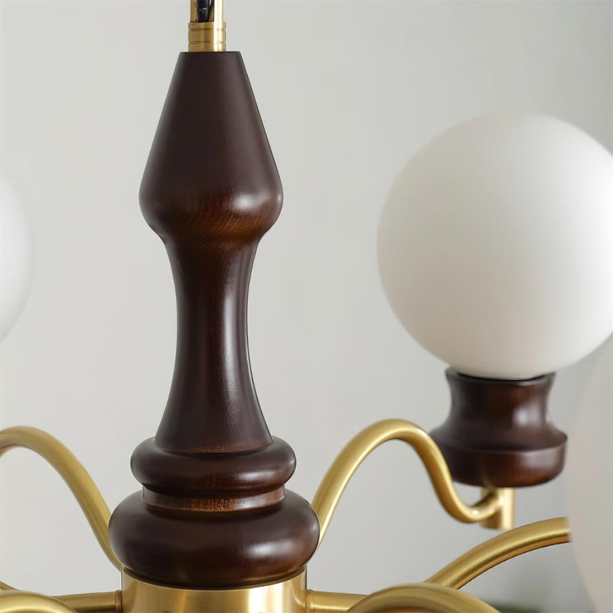 Viraiviel Chandelier