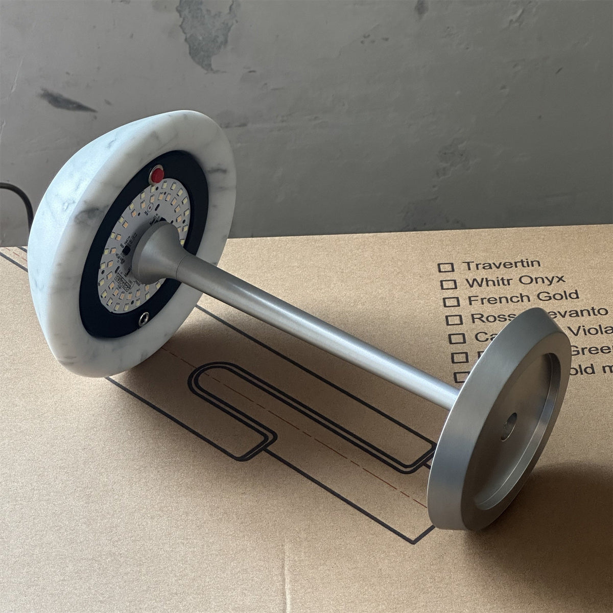 Mini Fiore Table Lamp (built-in battery)