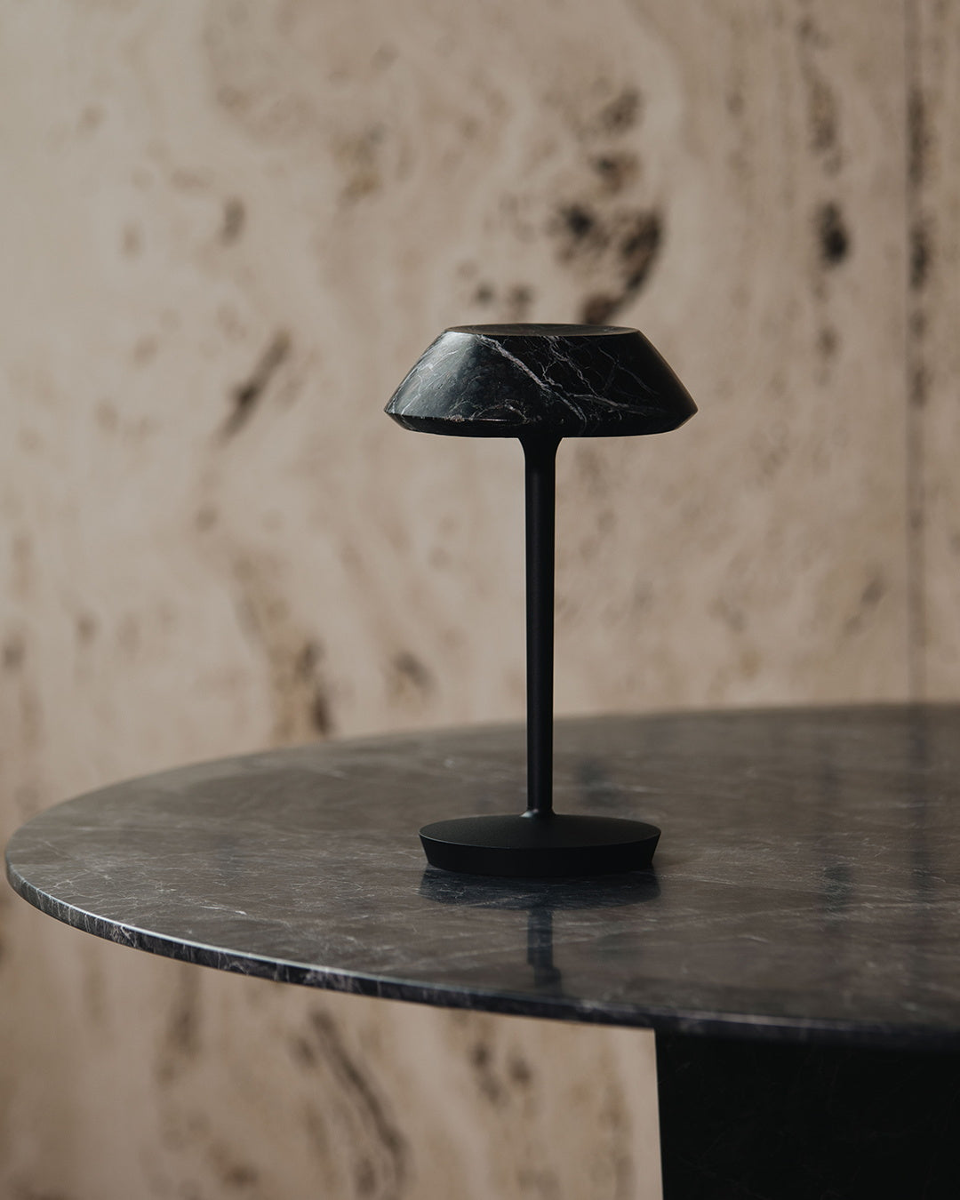 Mini Fiore Table Lamp (built-in battery)