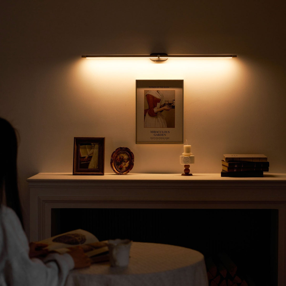 Viraaielle Wall Lamp