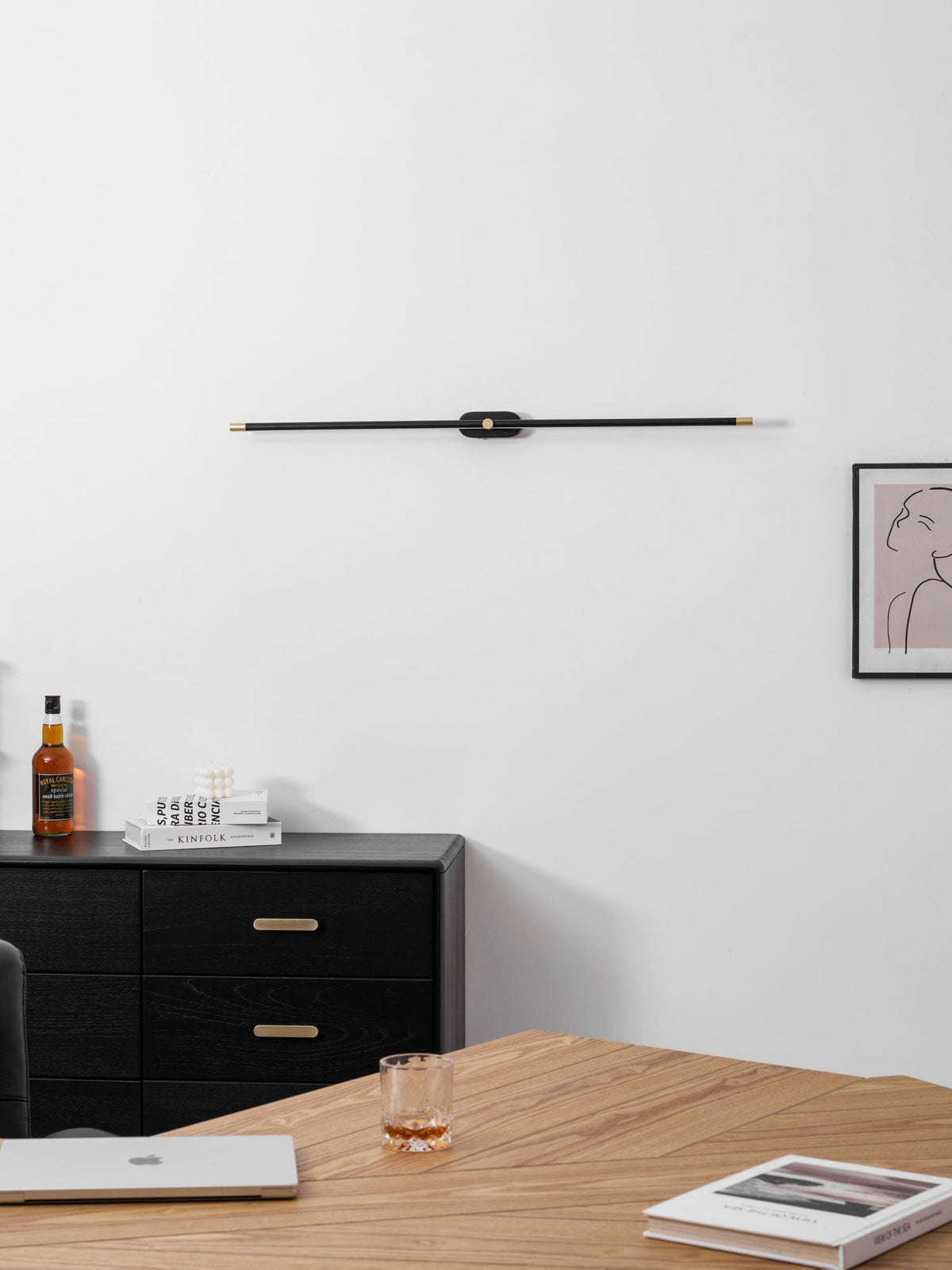 Viraaielle Wall Lamp