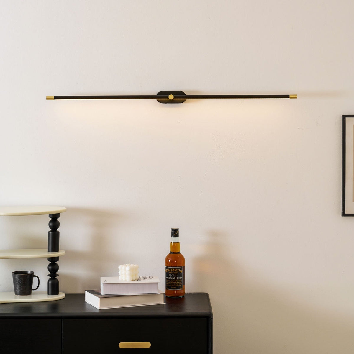Viraaielle Wall Lamp