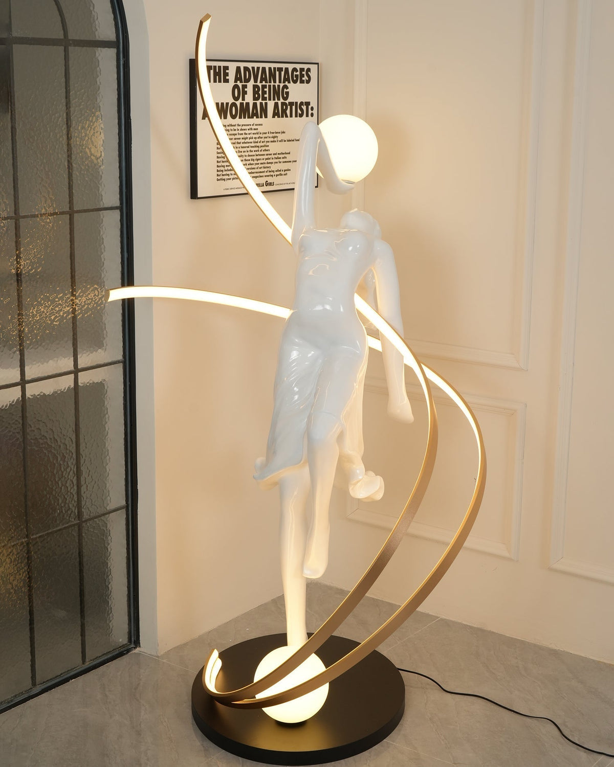 Velalielle Floor Lamp