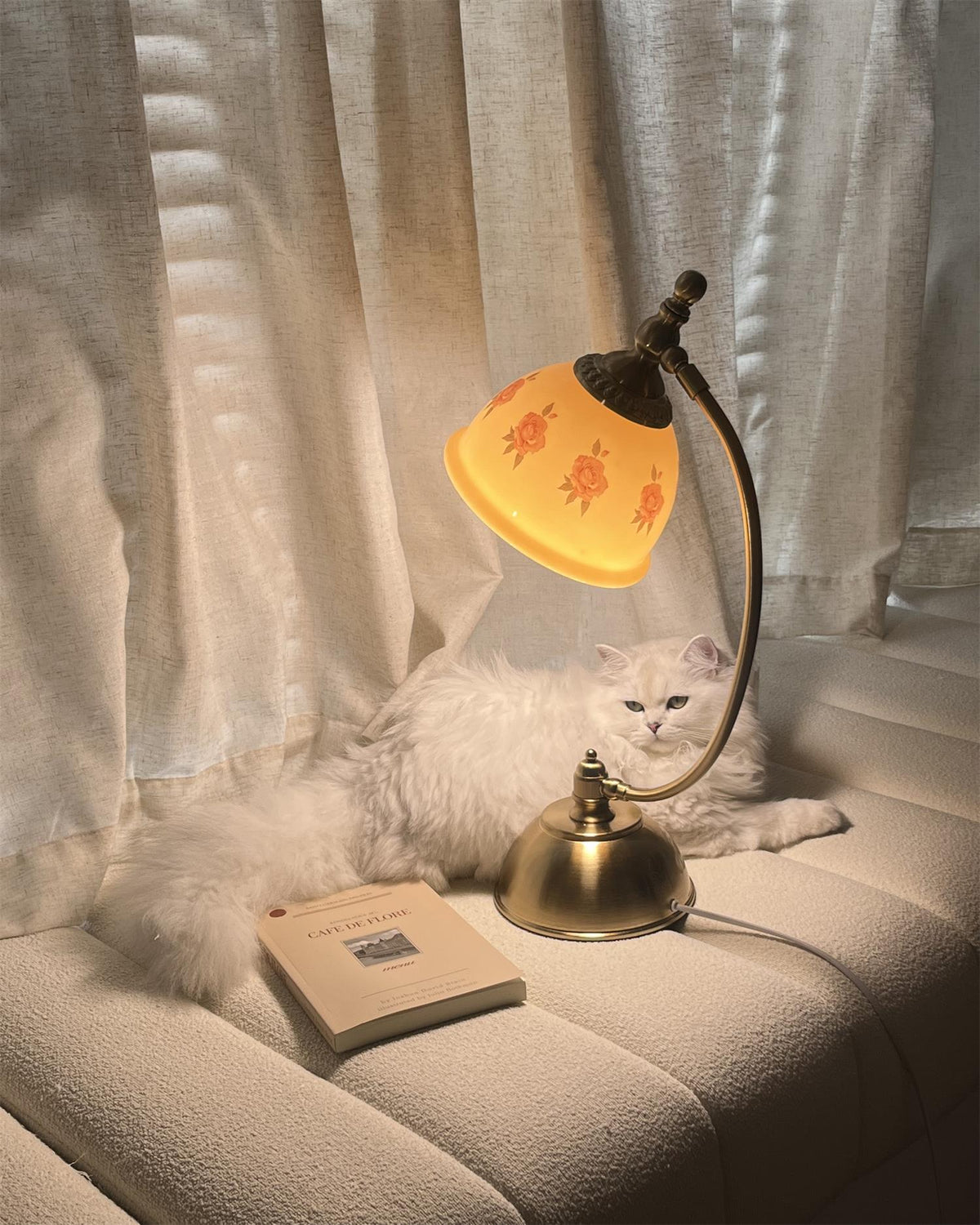 Teriorora Table Lamp