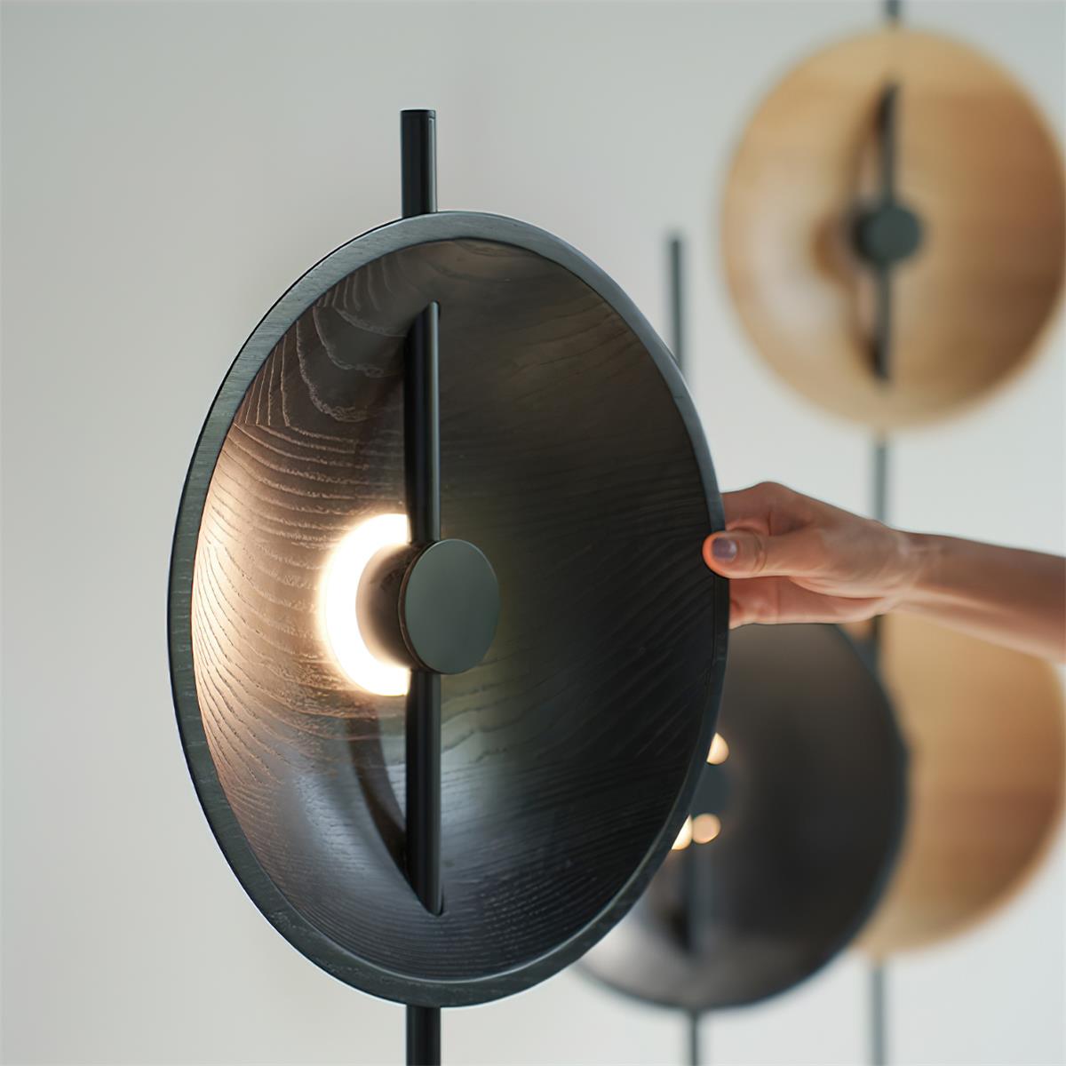 Viraaia Floor Lamp