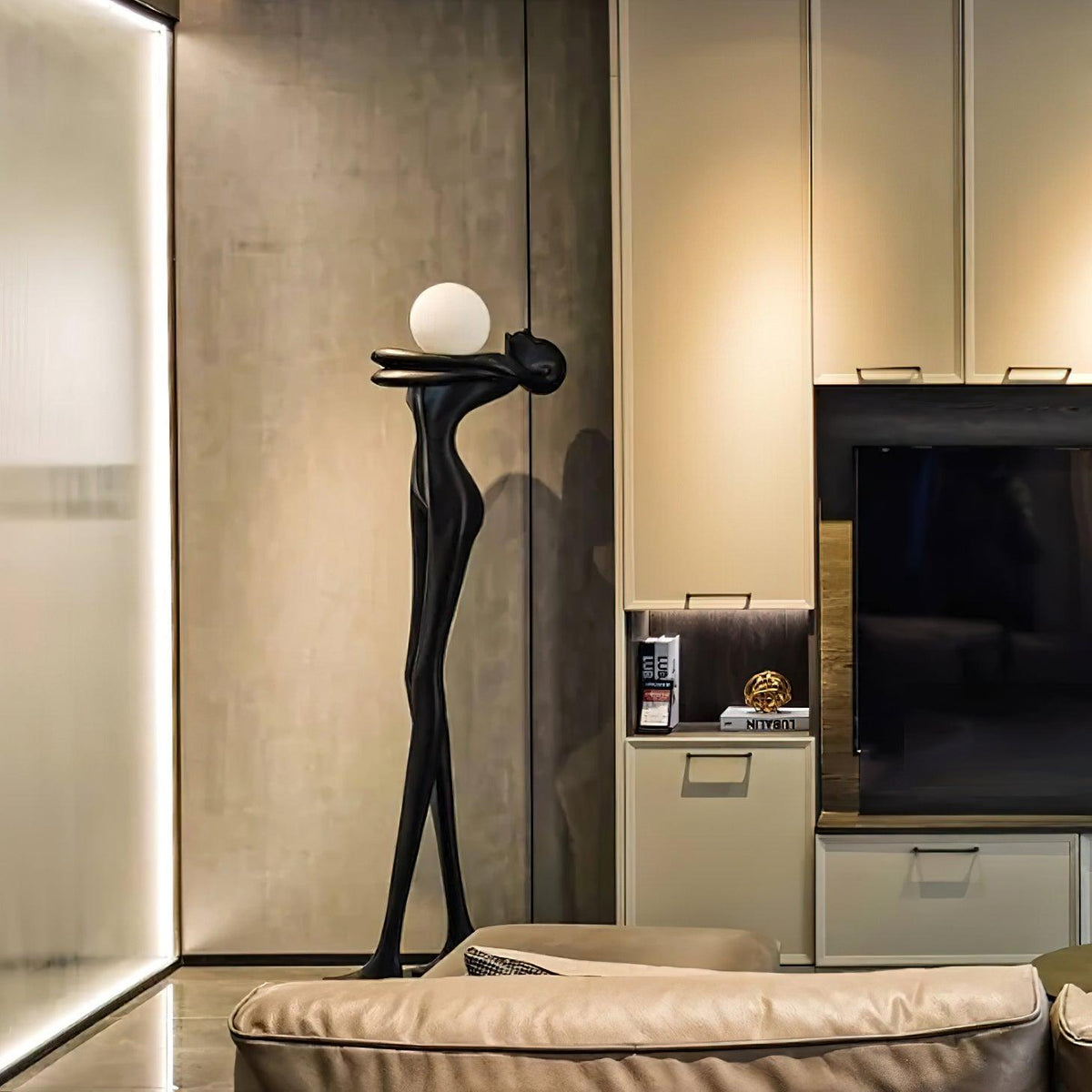 Miriise Floor Lamp